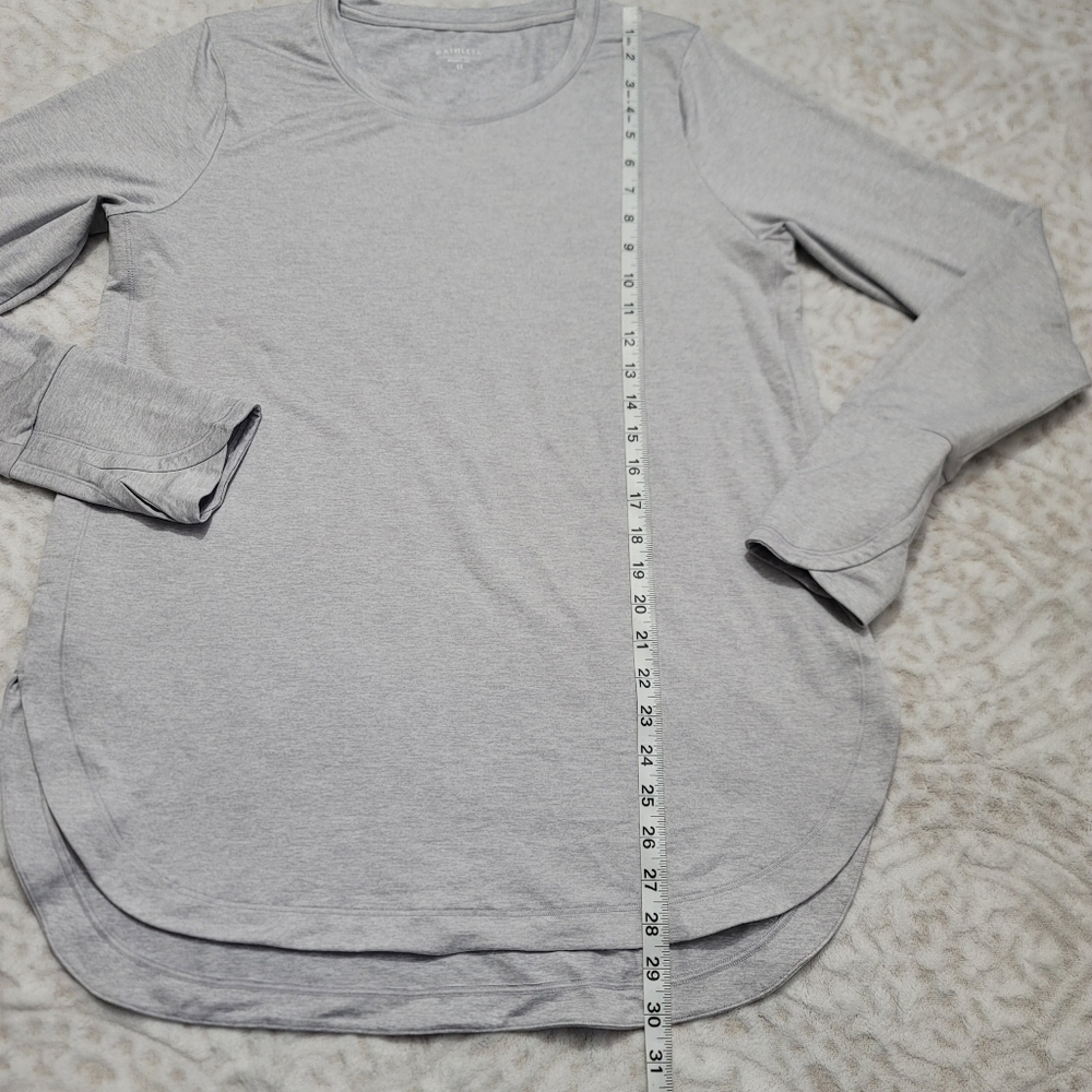 Athleta Uptempo Long Sleeve Thumbhole High-low Top Size LT Light Gray - Picture 10 of 14